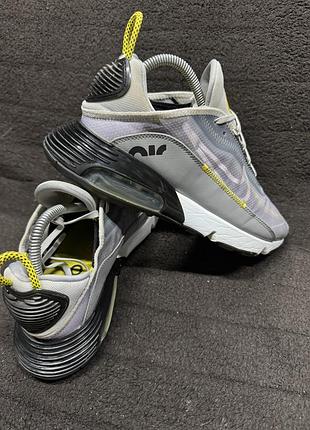 Кроссовки nike