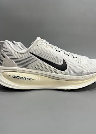 Бігові кросівки  чоловічі nike vomero 18 «coconut milk» (hm6803-101) 44.5 28.5 см.