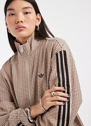 Вітровка олімпійка жіноча adidas originals у клітинку