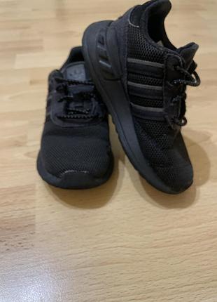 Кросівки на хлопчика adidas , 25 розмір