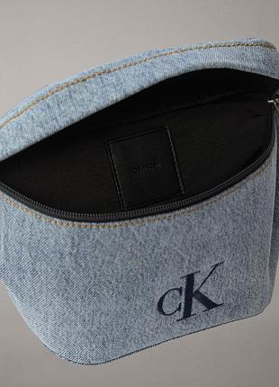 Джинсова поясна сумка calvin klein 3