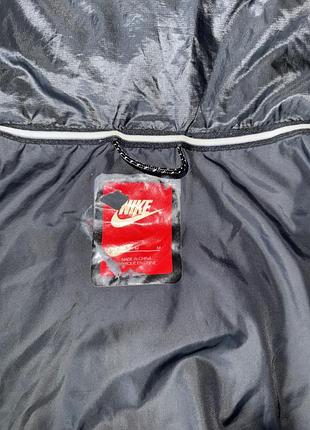 Пухова куртка nike 5