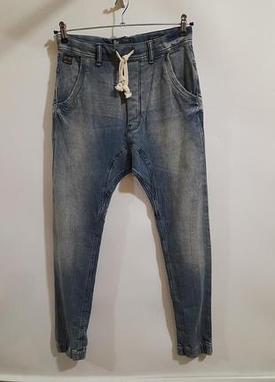 Мужские джинсы джоггеры zara man jogging fit (размер s / 30)