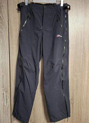 Черные влагозащитные брюки berghaus, gore-tex, 
размер l.