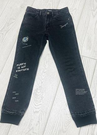 Джинси для хлопчика desigual чорні 134-140 см