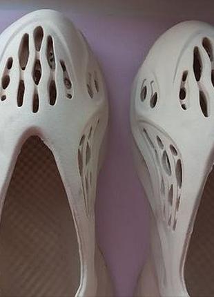 Взуття yeezy foam runner 5