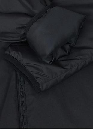 Чорна парка nike 4