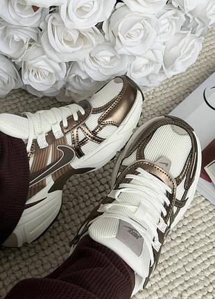 Кросівки жіночі nike v2k runtekk mink brown summit white college