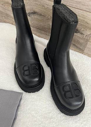 Челсі жіночі balenciaga chelsea черевики чорні, розмір 38, довжина устілки 24.2 см