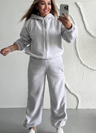 Спортивный костюм 3