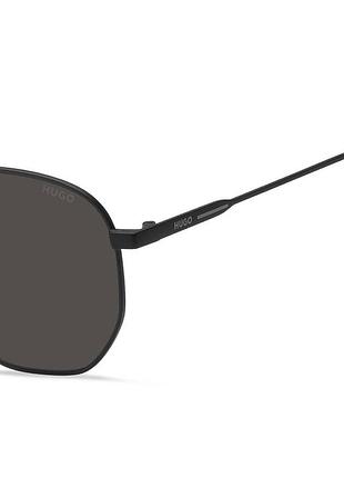 Солнцезащитные очки pilot hugo boss 4