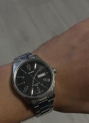 Годинник чоловічий casio mtp-1384 сріблястий з чорним циферблатом