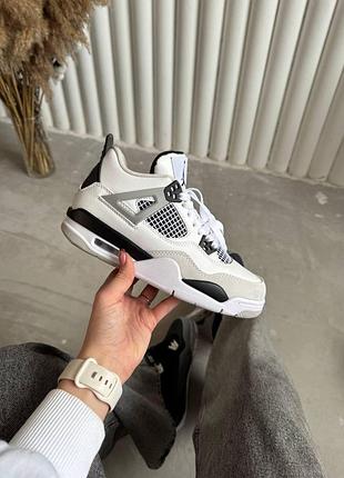 Жіночі кросівки найк аір джордан nike air jordan 4 military black 39