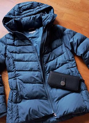 Жіночий пуховик, розмір m, синій tommy hilfiger