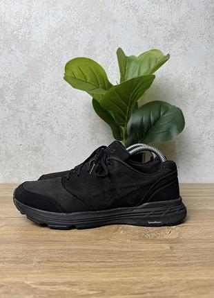 Жіночі шкіряні кросівки asics gel odyssey розмір 41