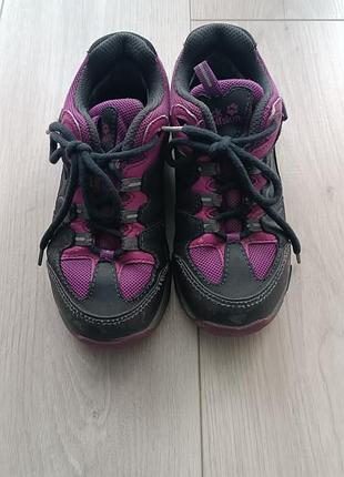 Кросівки для дівчинки jack wolfskin, чорно-фіолетові, розмір 30, устілка 19 см