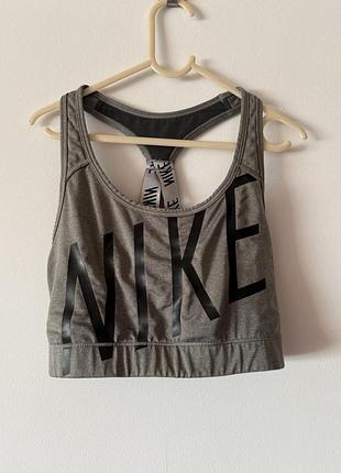 Спортивний топ nike