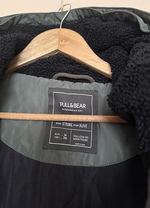 Парка утеплена pull&bear р.m 7
