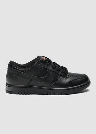 Кросівки чоловічі та жіночі nike sb dunk low pro triple black
