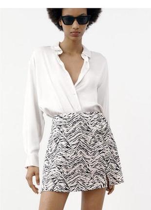 Сатирові шорти спідниця zara