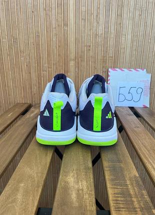 Кроссовки adidas novaflight 2 4