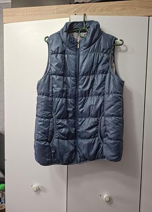 Продам жилетку 44 р