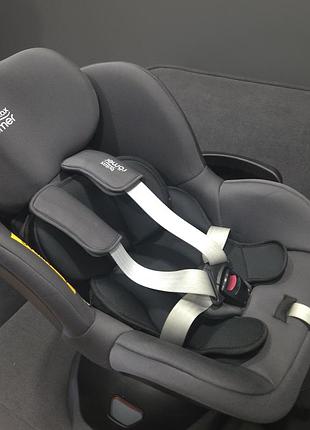 Автокрісло britax römer dualfix m plus midnight grey 2
