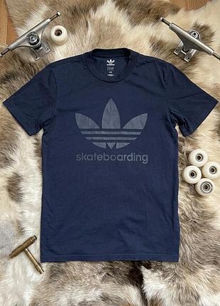 Оригінальна футболка adidas skateboarding темно-синя s
