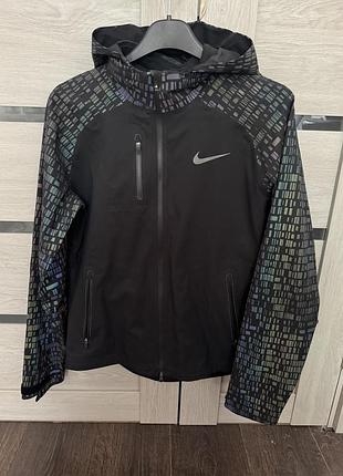 Вітровка nike m nk hpr-shld flsh jkt hd