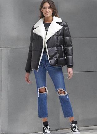 Куртка  зимова косуха levi’s чорна з білим коміром, розмір m