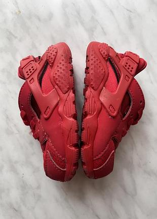 Кросівки дитячі nike huarache червоні 21 розмір