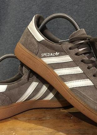 Кросівки adidas spezial