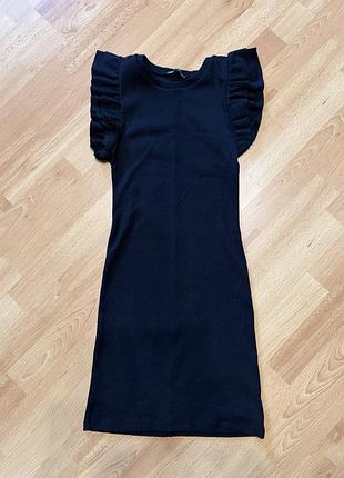 Коротка жіноча сукня zara чорна з рюшами