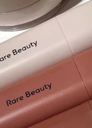 Бальзам для губ rare beauty find comfort lip butter