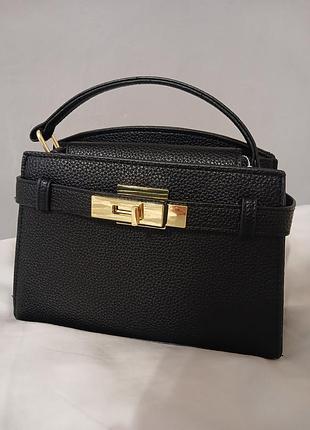 Стильна жіноча сумка чорна / сумка крос-боді з ремінцем у стилі kelly / kelly bag