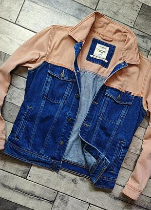 Мужская двухцветная джинсовая куртка pull&bear размер м