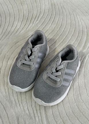 Кроссовки adidas