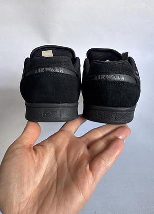 Замшеві кросівки air walk 4