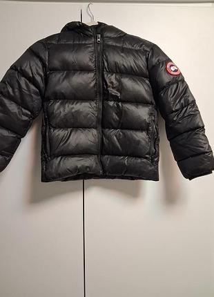 Пуховик дитячий canada goose чорний глянцевий короткий