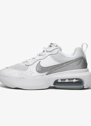 Оригінальні кросівки nike air max verona