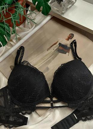 Бюстгальтер супер пуш ап intimissimi