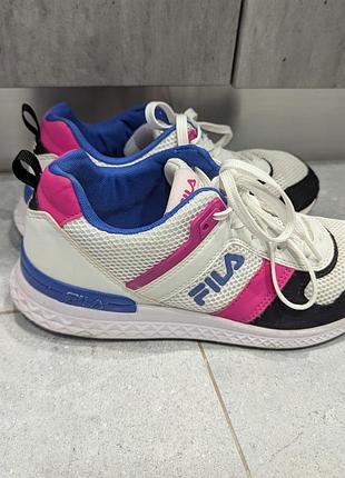Кроссовки fils 40 размера