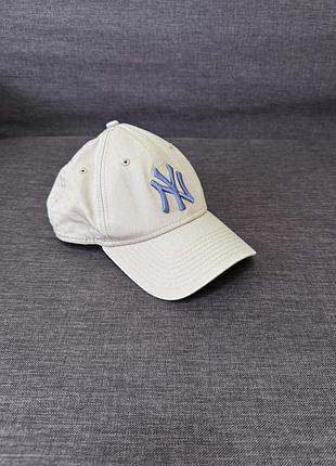Бежева кепка,бейсболка new era