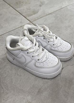Кросівки дитячі nike force білі 4