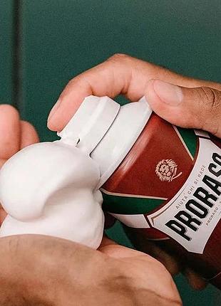 Пена для бритья proraso shaving foam для чувствительной кожи густой бороды и освежающего эффекта