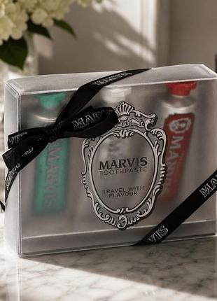 Подарочный набор зубных паст marvis 3x25 мл classic strong mint whitening mint cinnamon mint для ухода за зубами