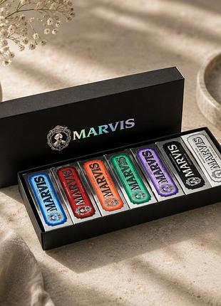 Подарочная коробка зубных паст marvis 7 flavours box 7x25 мл classic whitening aquatic ginger licorice jasmin cinnamon