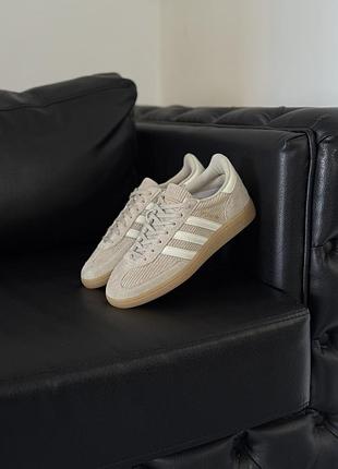 Женские кроссовки adidas spezial / оригинал более 500 товаров в наличии. смотрите другие наши объявления!