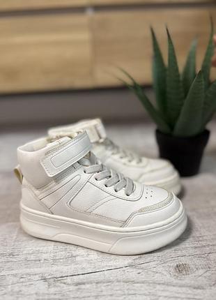 Кросівки хайтопи zara білі, розмір 30