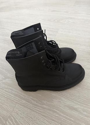 Черевики dr.martens 2